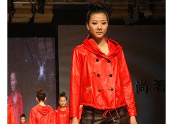2010中国皮革时尚周：欧阔100%简约风尚